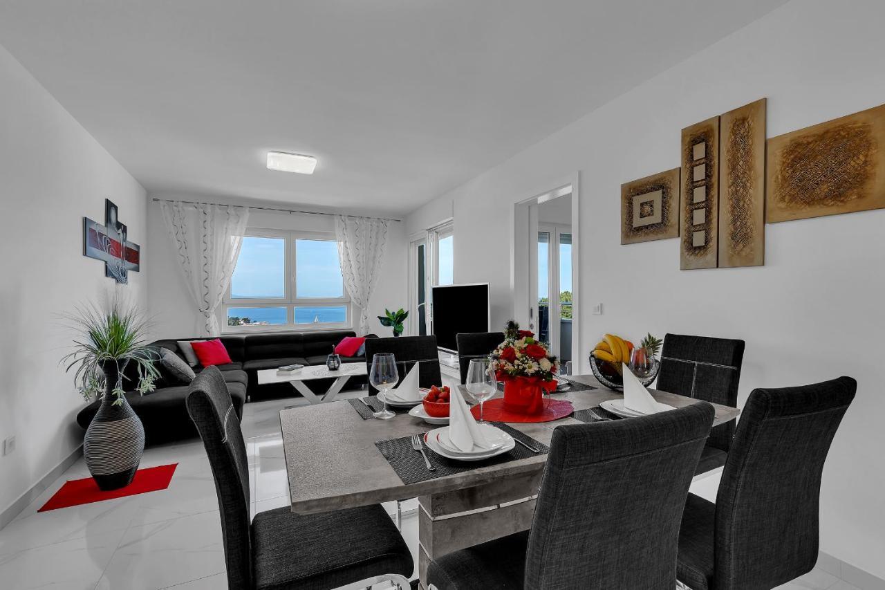 Apartment Navis, Sea View Макарска Экстерьер фото