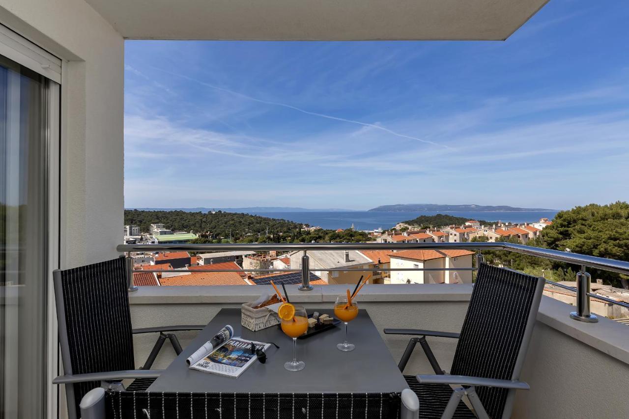 Apartment Navis, Sea View Макарска Экстерьер фото